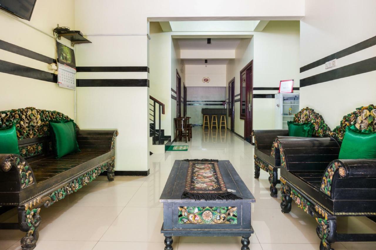 Reddoorz Syariah @ Ketintang Surabaya Ξενοδοχείο Εξωτερικό φωτογραφία