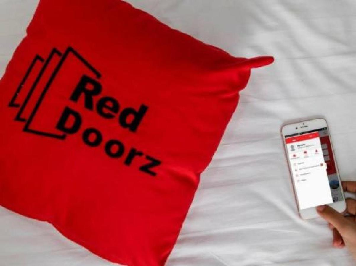 Reddoorz Syariah @ Ketintang Surabaya Ξενοδοχείο Εξωτερικό φωτογραφία